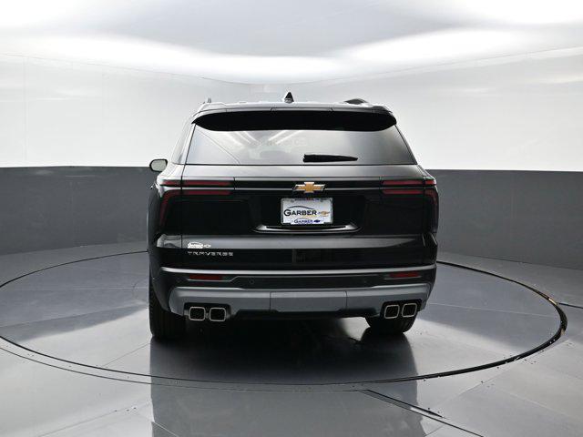new 2026 Chevrolet Traverse car, priced at $43,120