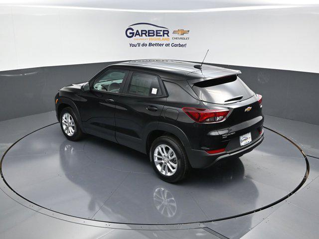 new 2026 Chevrolet TrailBlazer car, priced at $27,335