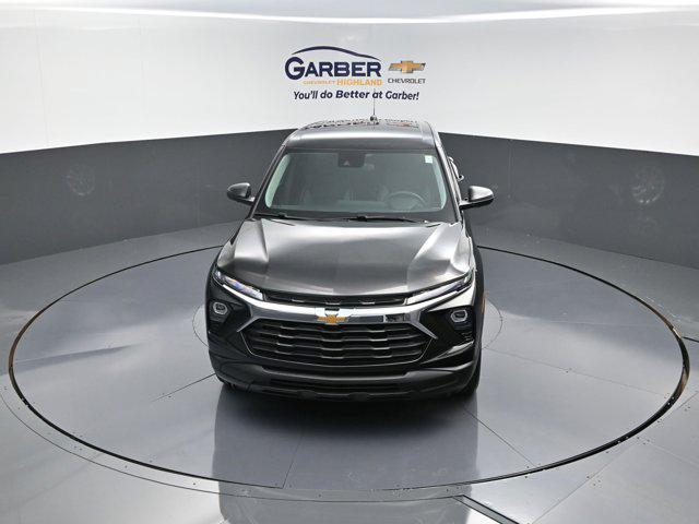 new 2026 Chevrolet TrailBlazer car, priced at $27,335