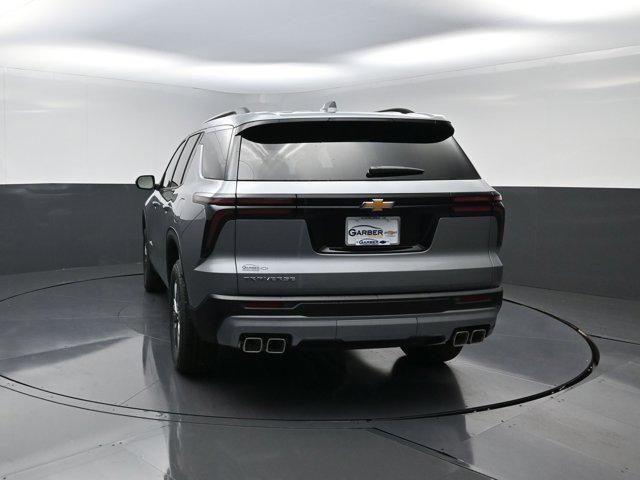 new 2026 Chevrolet Traverse car, priced at $43,120