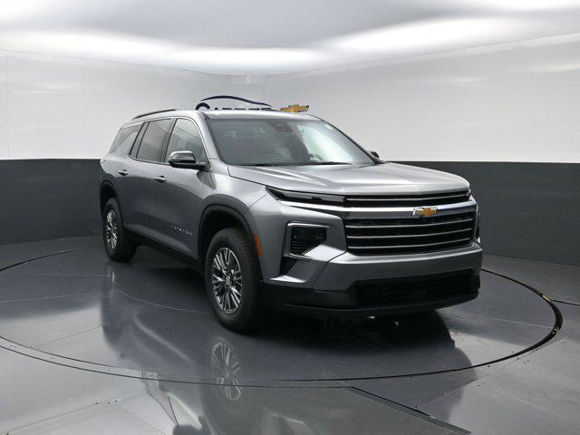 new 2026 Chevrolet Traverse car, priced at $43,120