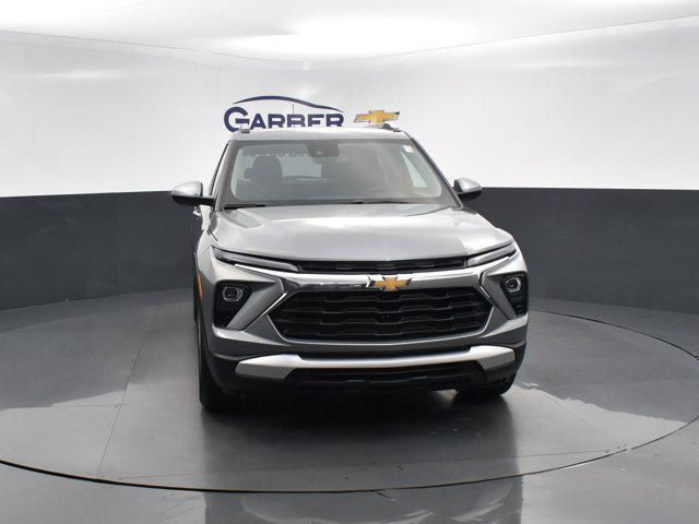 new 2025 Chevrolet TrailBlazer car, priced at $27,616
