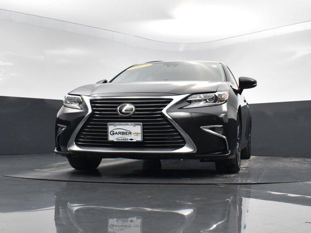 used 2017 Lexus ES 350 car, priced at $19,985