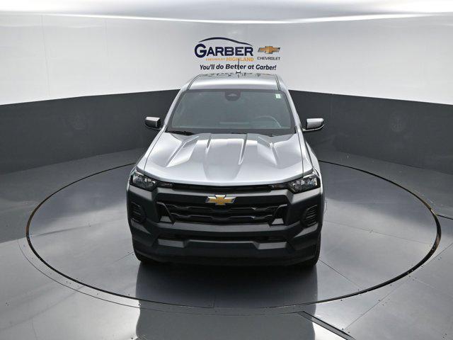 new 2025 Chevrolet Colorado car, priced at $33,595