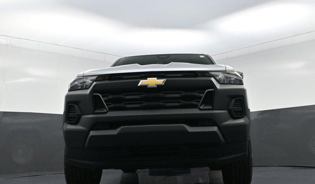 new 2025 Chevrolet Colorado car, priced at $33,595