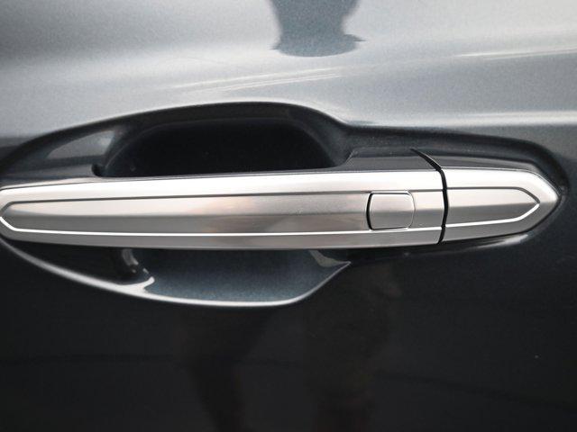 used 2019 Cadillac XT5 car, priced at $18,998