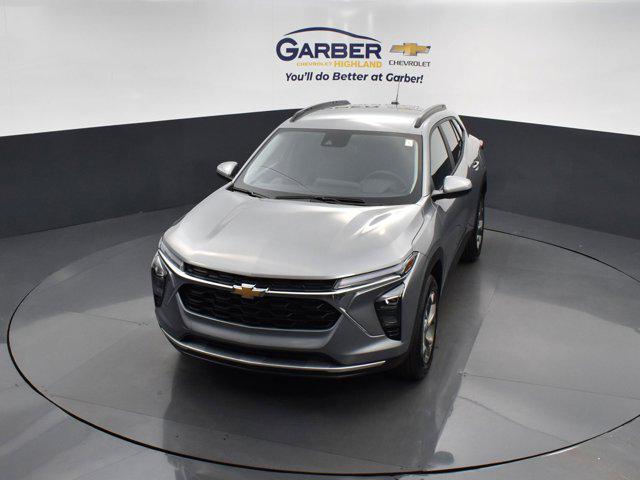 new 2025 Chevrolet Trax car, priced at $24,735