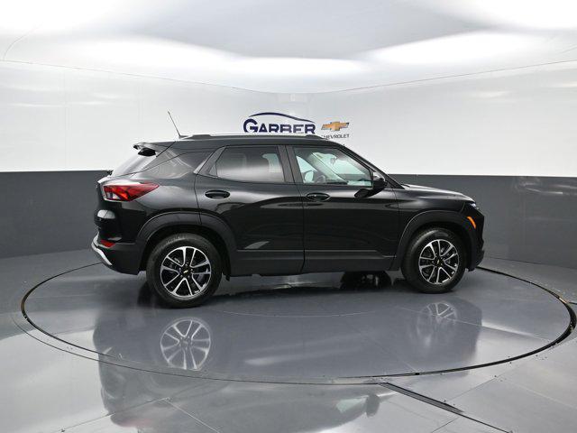 new 2026 Chevrolet TrailBlazer car, priced at $25,902