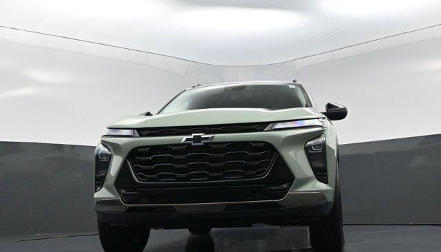 new 2025 Chevrolet Trax car, priced at $26,943