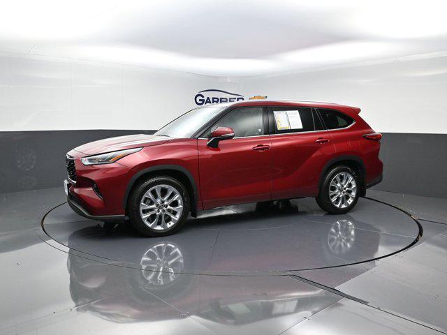 used 2020 Toyota Highlander car, priced at $30,350
