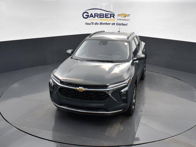 new 2025 Chevrolet Trax car, priced at $24,135