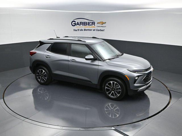 new 2026 Chevrolet TrailBlazer car, priced at $27,928