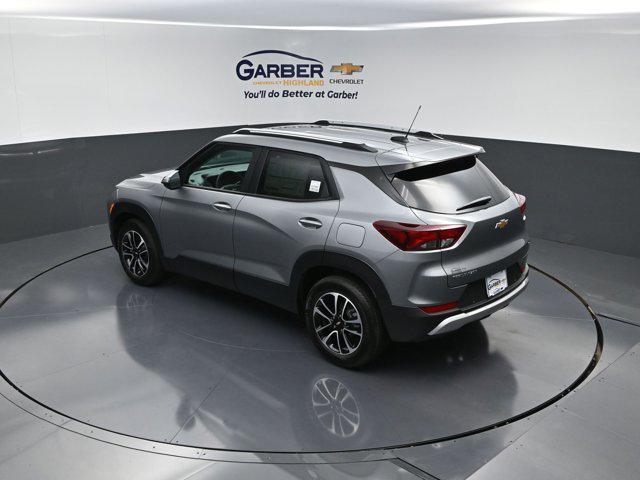 new 2026 Chevrolet TrailBlazer car, priced at $27,928