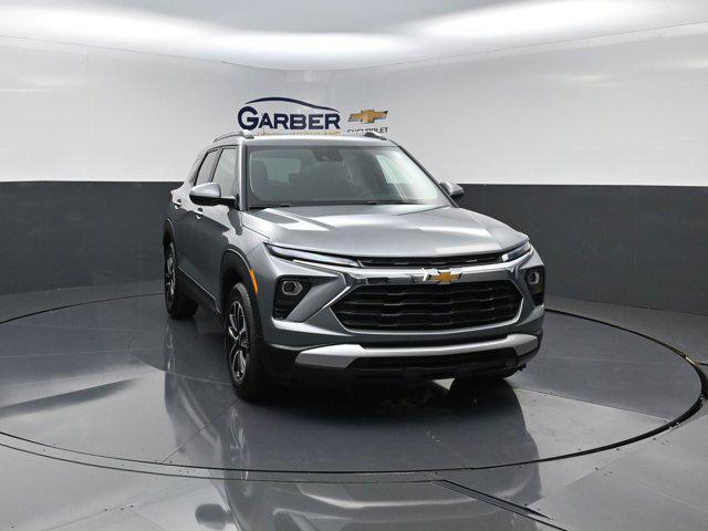 new 2026 Chevrolet TrailBlazer car, priced at $27,928