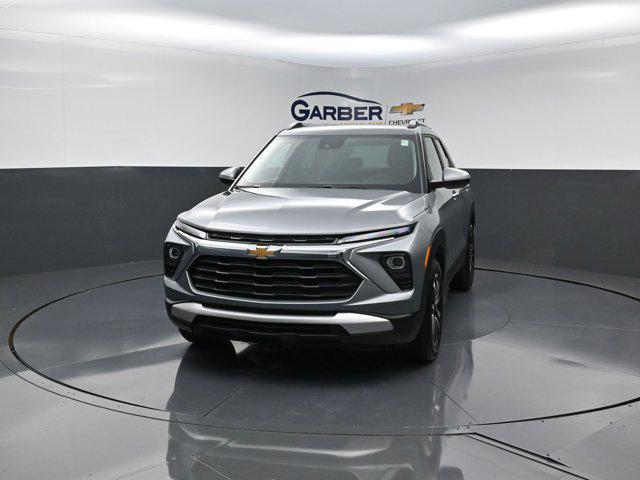 new 2026 Chevrolet TrailBlazer car, priced at $27,928