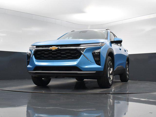 new 2025 Chevrolet Trax car, priced at $25,630