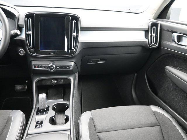 used 2020 Volvo XC40 car, priced at $21,950