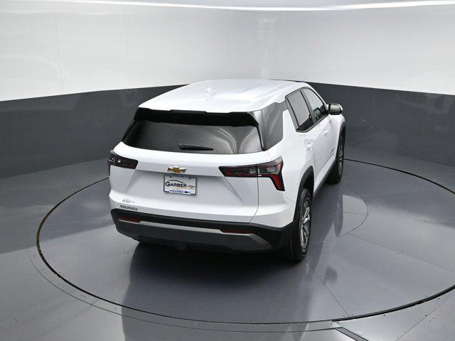 new 2026 Chevrolet Equinox car, priced at $29,495