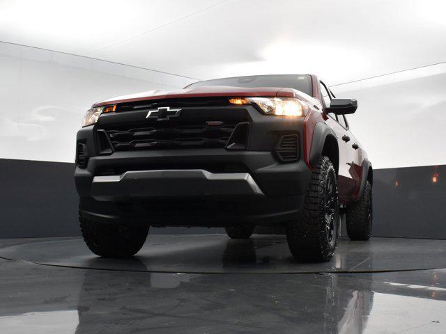 new 2025 Chevrolet Colorado car, priced at $43,575