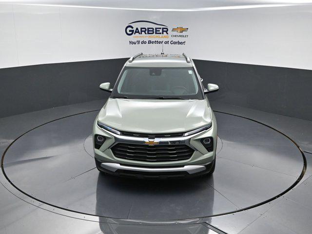 new 2026 Chevrolet TrailBlazer car, priced at $27,928
