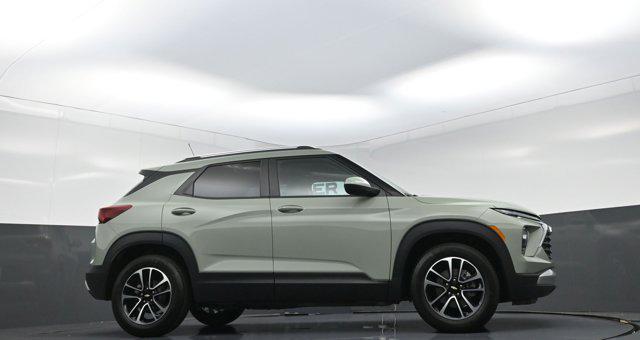 new 2026 Chevrolet TrailBlazer car, priced at $27,928