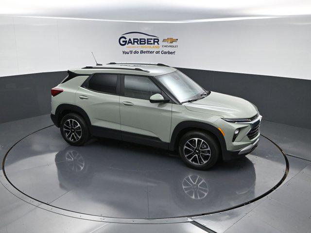 new 2026 Chevrolet TrailBlazer car, priced at $27,928