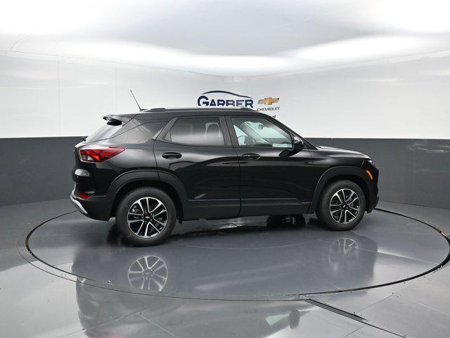 new 2026 Chevrolet TrailBlazer car, priced at $27,928