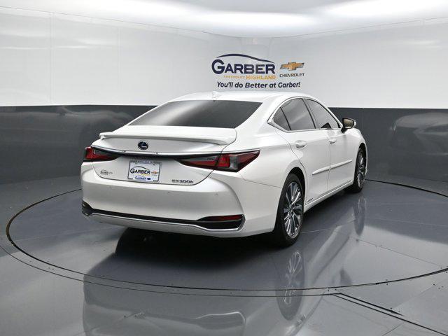 used 2020 Lexus ES 300h car, priced at $30,950