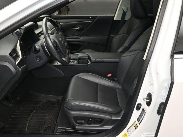 used 2020 Lexus ES 300h car, priced at $30,950