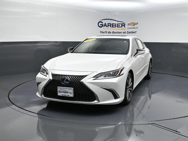 used 2020 Lexus ES 300h car, priced at $30,950