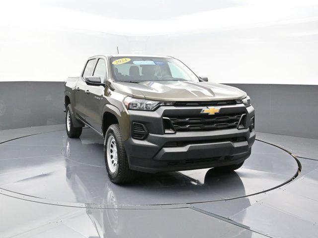 used 2024 Chevrolet Colorado car, priced at $33,750