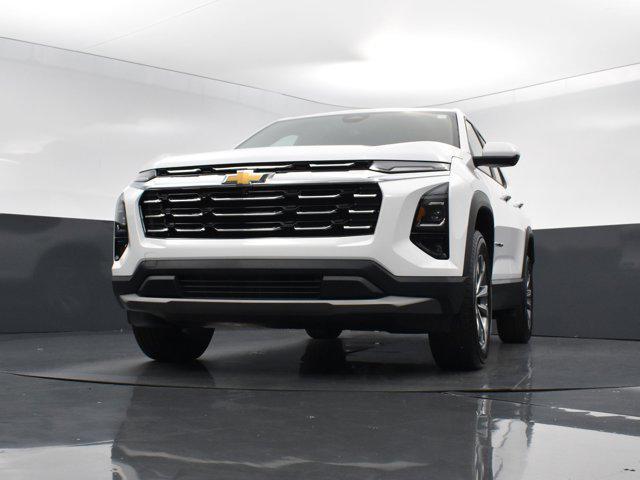 new 2025 Chevrolet Equinox car, priced at $28,990