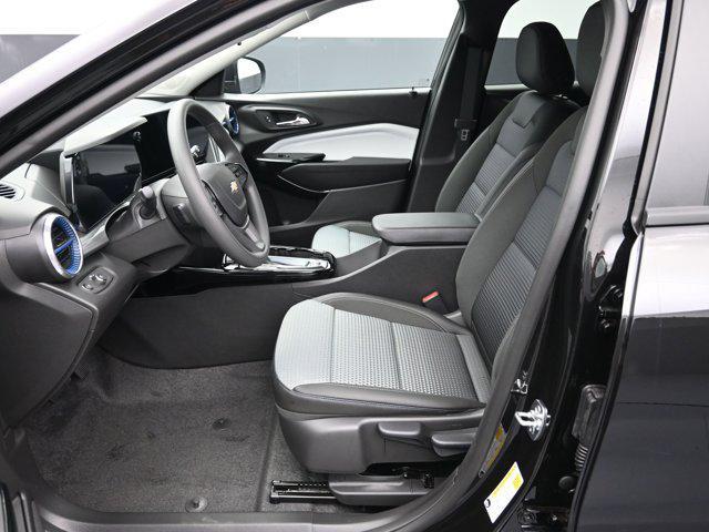 new 2025 Chevrolet Trax car, priced at $23,188