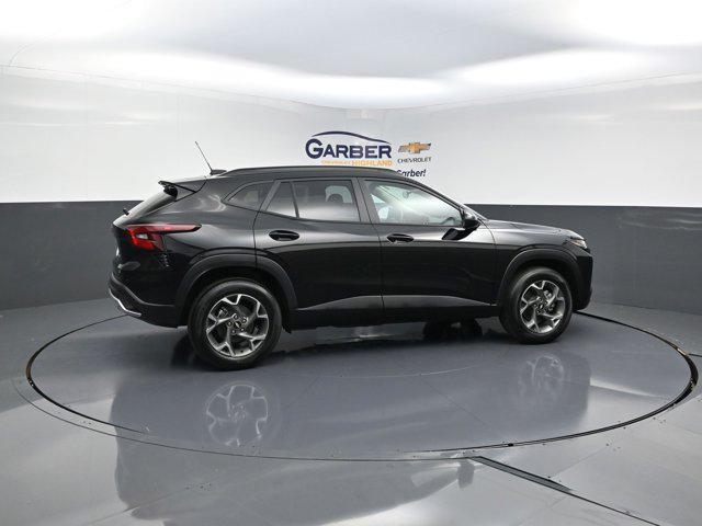 new 2025 Chevrolet Trax car, priced at $23,188