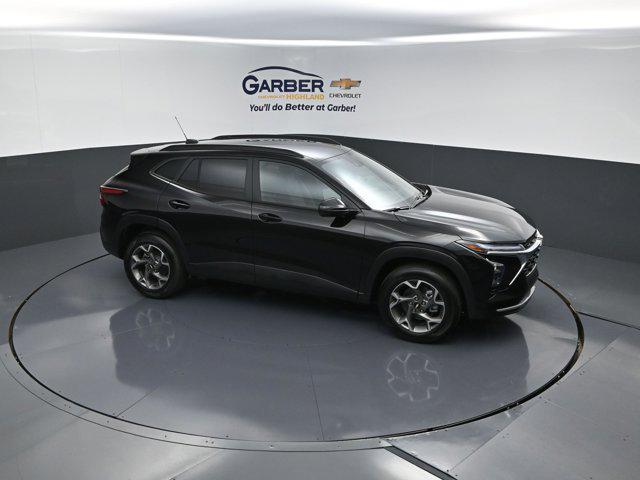 new 2025 Chevrolet Trax car, priced at $23,188