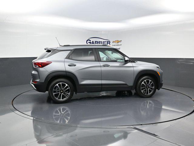 new 2026 Chevrolet TrailBlazer car, priced at $27,928