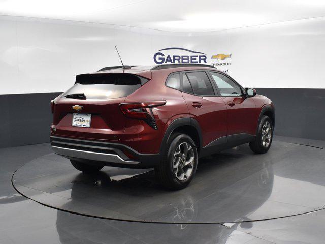 new 2025 Chevrolet Trax car, priced at $24,735