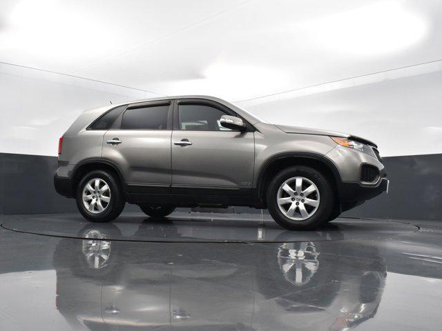 used 2013 Kia Sorento car, priced at $6,900