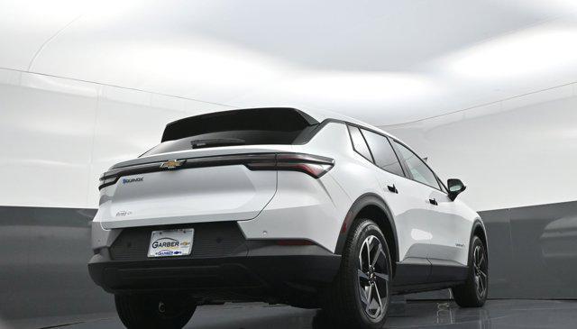 new 2026 Chevrolet Equinox EV car, priced at $33,605