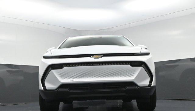 new 2026 Chevrolet Equinox EV car, priced at $33,605