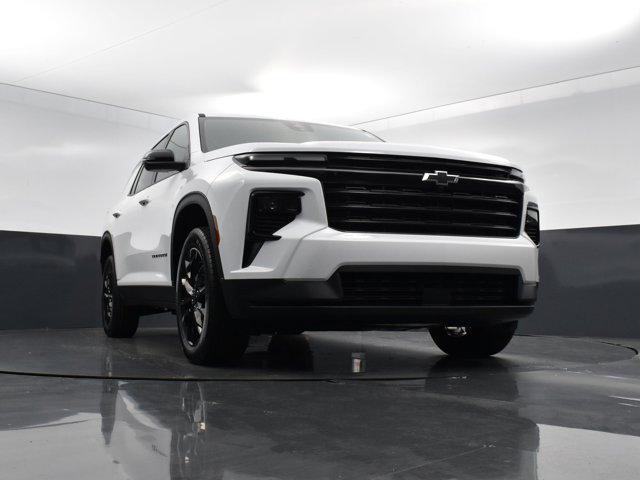new 2025 Chevrolet Traverse car, priced at $44,730