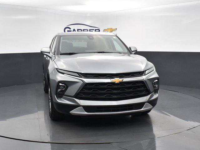 new 2024 Chevrolet Blazer car, priced at $30,406