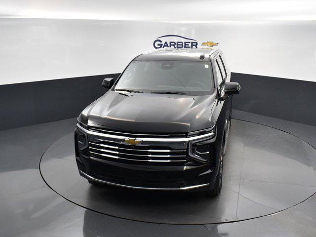 new 2025 Chevrolet Suburban car, priced at $74,155