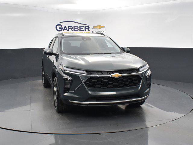 new 2025 Chevrolet Trax car, priced at $25,235