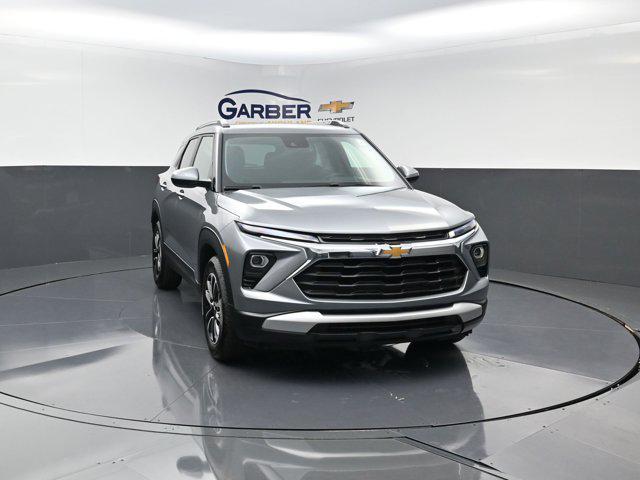 new 2026 Chevrolet TrailBlazer car, priced at $27,928