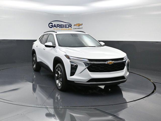 new 2025 Chevrolet Trax car, priced at $23,453
