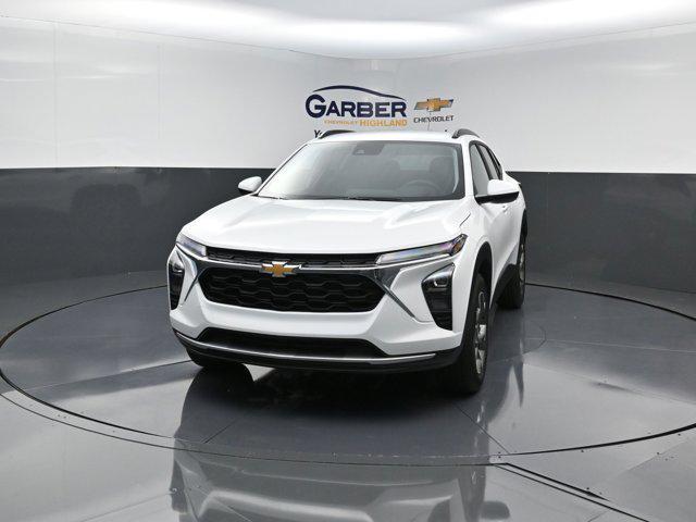 new 2025 Chevrolet Trax car, priced at $23,453