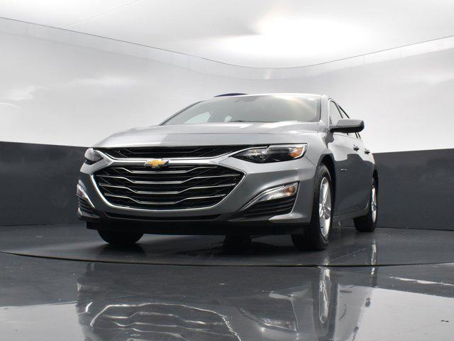 new 2025 Chevrolet Malibu car, priced at $25,195