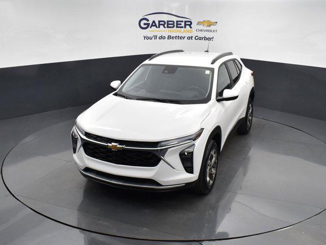 new 2025 Chevrolet Trax car, priced at $24,735