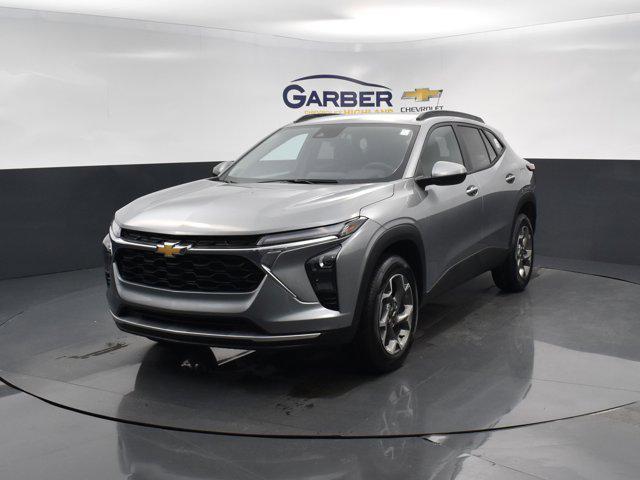 new 2025 Chevrolet Trax car, priced at $24,535